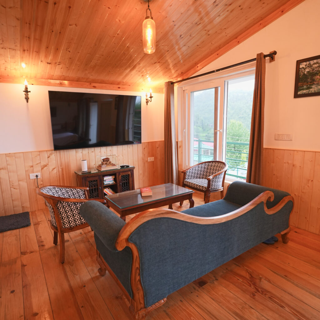 Naina Bedroom 2 - Seating